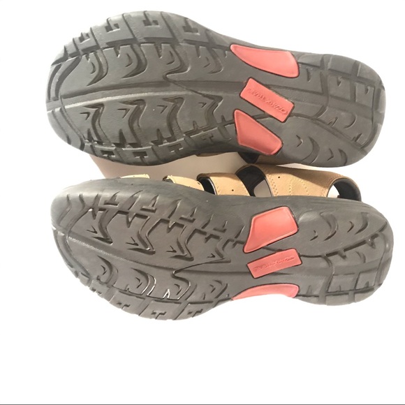 OZARK TRAIL MENS OUTDOORS SANDALS SZ 7 - Picture 8 of 8